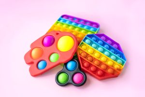 Read more about the article Giv dine børnebørn personligt sanselegetøj i gave